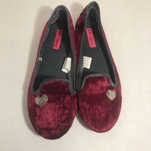 Betsy Johnson flats/ slippers